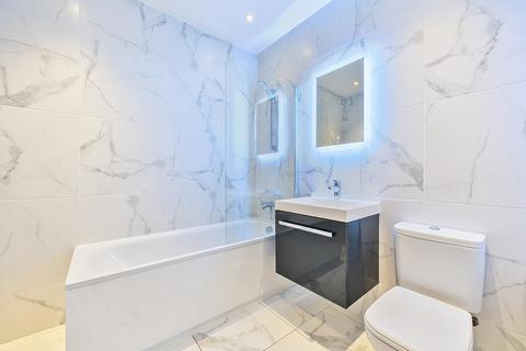 Flat 2, 6 Jay Mews, Carshalton, SM5 2FR