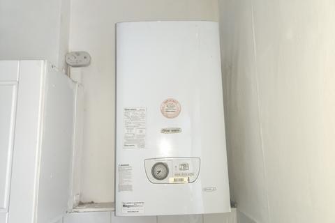102 Bruce Grove, London, N17 6UZ