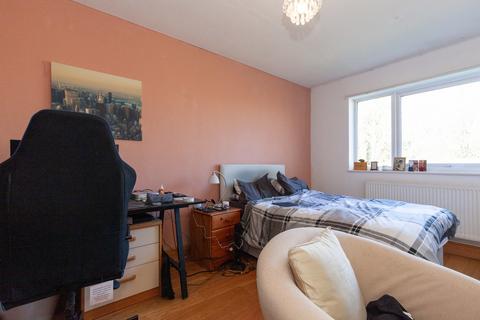 59 Berkeley Road, Thame, OX9 3TN