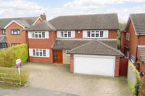 5 bedroom detached house for sale, Rectory Gardens, Leicester