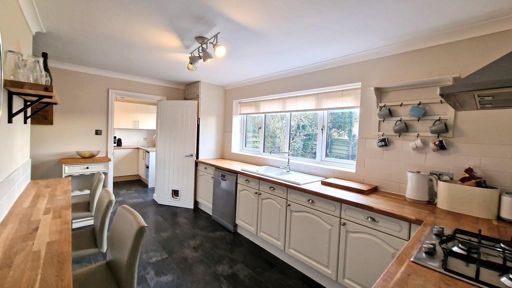 Badger Brow Road, Loggerheads, Market... 4 bed detached house £1,395