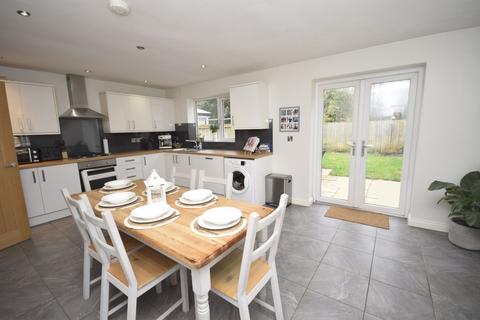 4 bedroom detached house for sale, The Brambles, Whitchurch