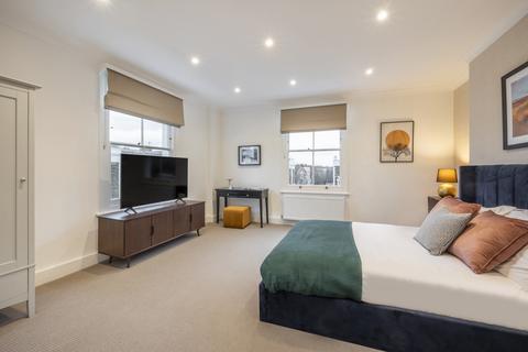 4 bedroom end of terrace house to rent, St. Lawrence Terrace, London