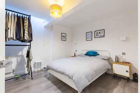 2 bedroom flat for sale, Wendon Street, Tower Hamlets, London, E3