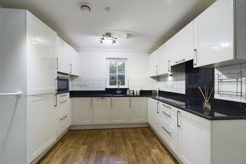 1 bedroom apartment for sale, High Street, Christchurch, Dorset, BH23