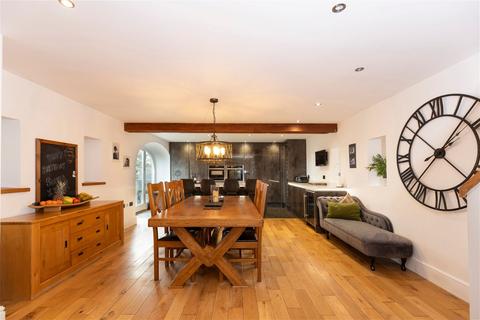 4 bedroom barn conversion for sale - Mill Close Lane, Bedale DL8