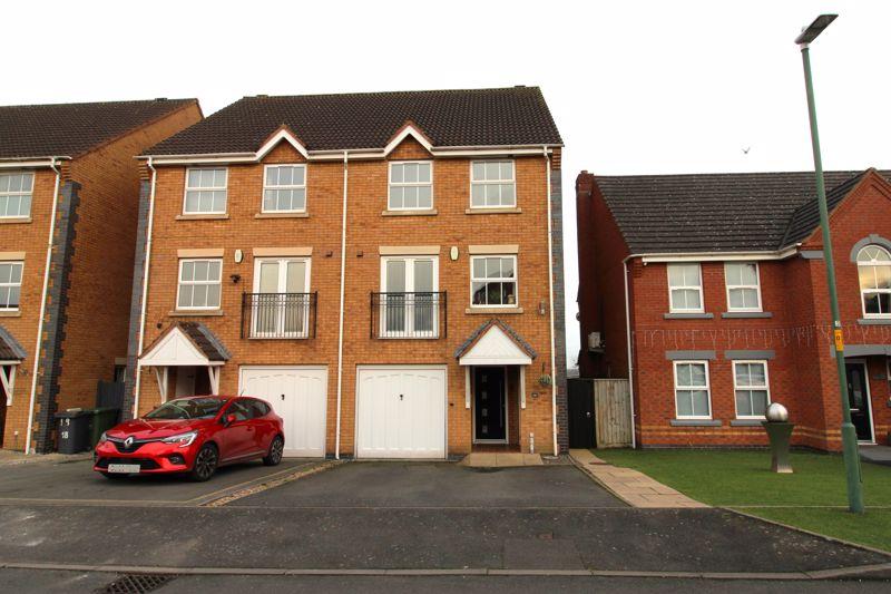Wheatland Grove, Aldridge, WS9 0SR 3 bed semidetached house for sale