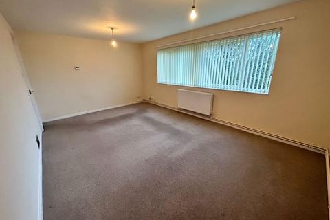2 bedroom apartment to rent, Reddington Close, South Croydon