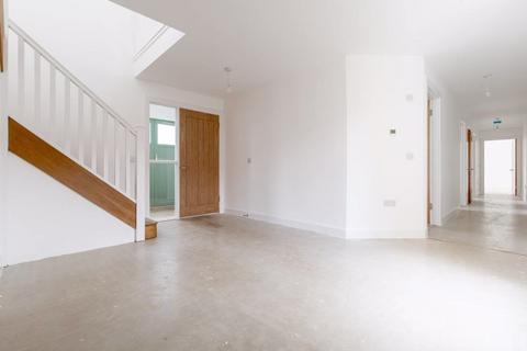 5 bedroom end of terrace house for sale, The Pentlands, Kingswood, Leadburn, Scottish Borders, EH46 7BW