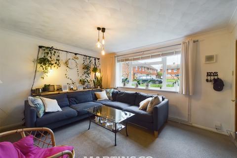 2 bedroom terraced house for sale, Budges Road, Wokingham