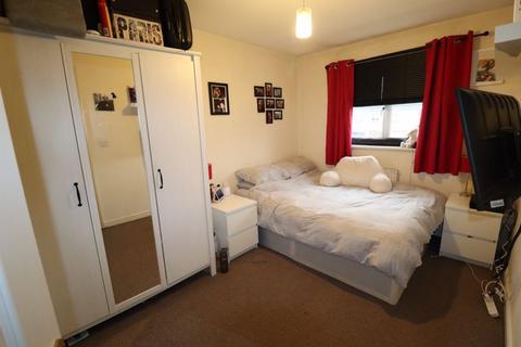 42 Berkeley Close, Warrington, WA5 0EP