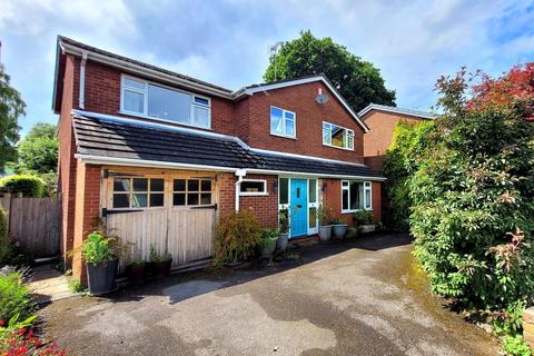 5 bedroom detached house for sale, Hall Road, Uttoxeter