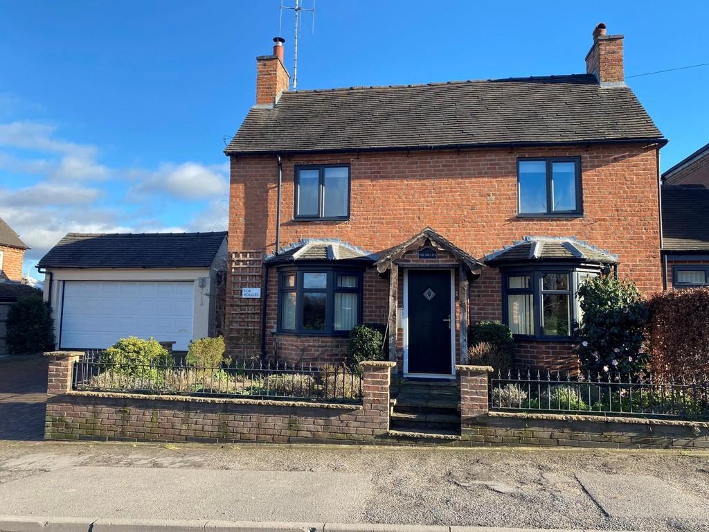 New Row, Draycottintheclay 3 bed detached house £475,000