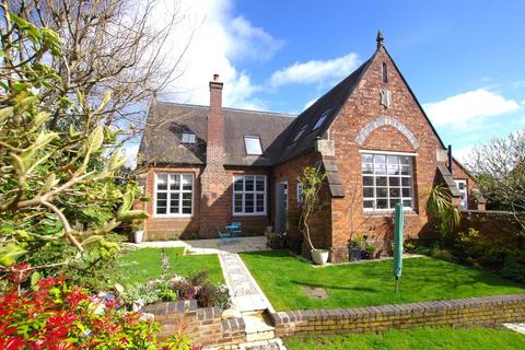 4 bedroom detached house for sale, School House Lane, Abbots Bromley