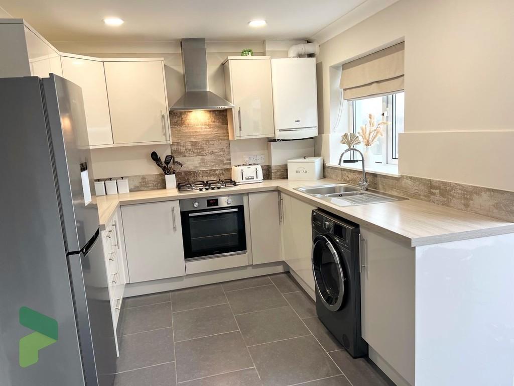 Fitted Dining Kitchen