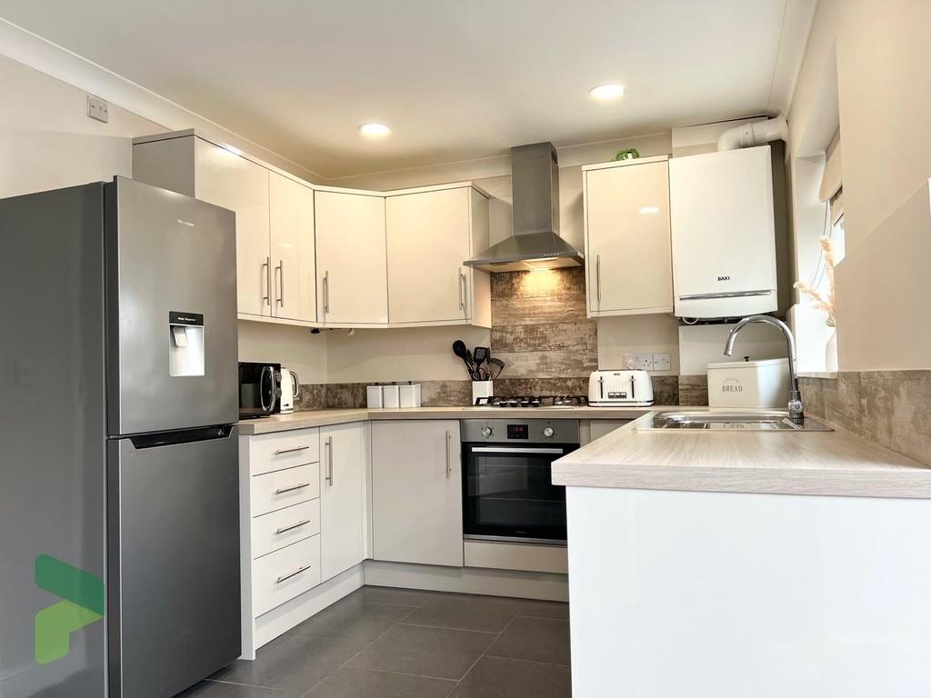 Fitted Dining Kitchen