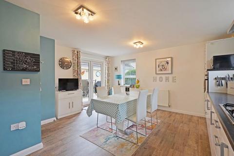 8 Charnley Drive, Bodmin, PL31 2GH