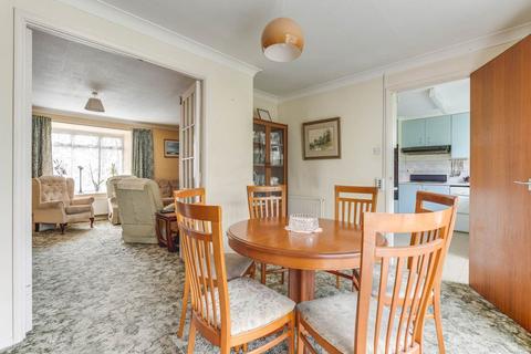 18 Cockhall Close, Litlington, Royston, SG8 0RB