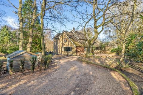 5 bedroom detached house for sale, Saxlingham Thorpe