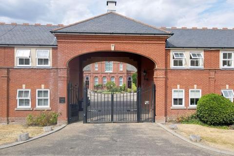 2 bedroom mews for sale, Chapel Mews, Woodford Green IG8