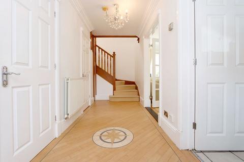 2 bedroom mews for sale, Chapel Mews, Woodford Green IG8