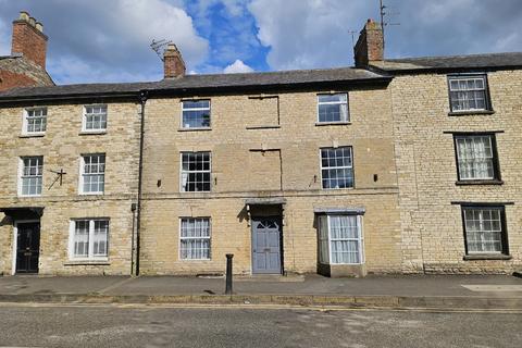 9 bedroom townhouse for sale, High Street, Brackley