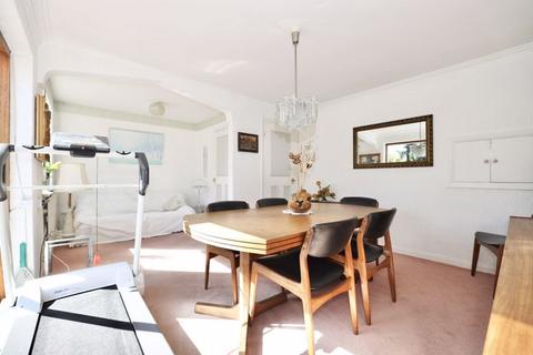5 bedroom detached house for sale, Chigwell Rise, Chigwell IG7
