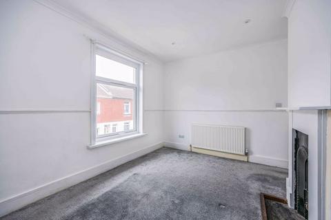 2 bedroom terraced house to rent - Boulton Road, Southsea