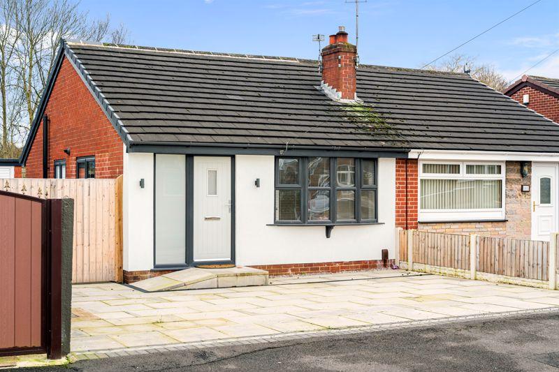 Fulbeck Avenue, Wigan WN3 2 bed semidetached bungalow £795 pcm (£183 pw)
