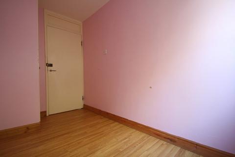 50 Blanchard Close, London, SE9 4TZ