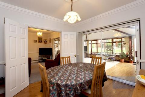 19 Fairview Road, Chigwell, IG7 6HN