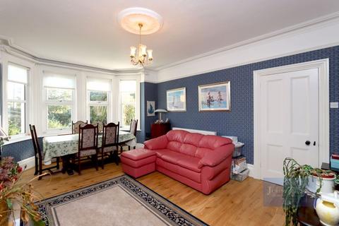 3 bedroom semi-detached house for sale, Fairview Drive, Chigwell IG7