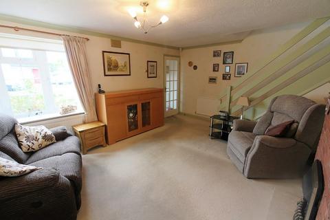 3 bedroom detached house for sale, Thurlow Close, Oadby, Leicester