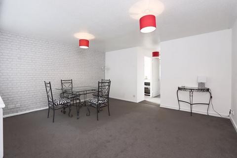 26 Garnon Mead, Coopersale, Epping, CM16 7RN