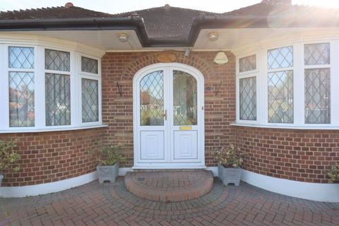 4 Chigwell Park Drive, Chigwell, IG7 5BD