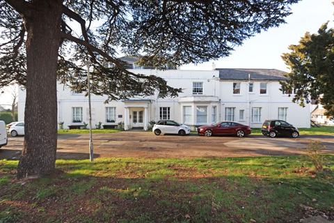 undefined, Chigwell Road, Woodford Green IG8