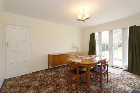 66 Grange Crescent, Chigwell, IG7 5JF