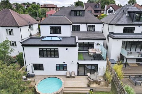5 bedroom detached house for sale, Tycehurst Hill, Loughton IG10