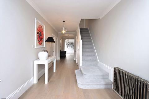 57 Tycehurst Hill, Loughton, IG10 1BZ