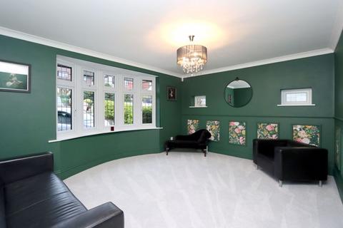57 Tycehurst Hill, Loughton, IG10 1BZ