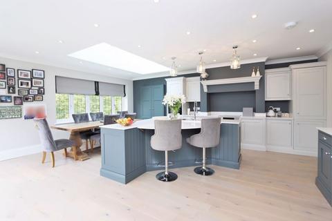 57 Tycehurst Hill, Loughton, IG10 1BZ