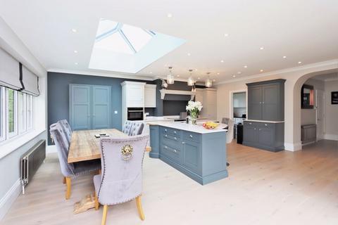 57 Tycehurst Hill, Loughton, IG10 1BZ