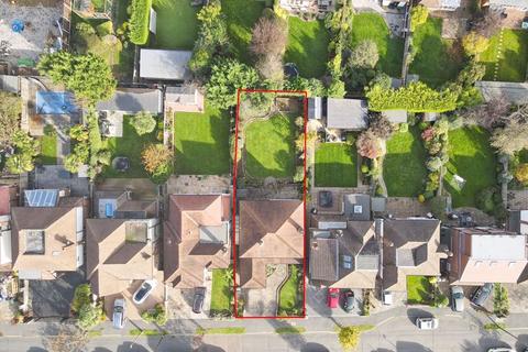 44 Millwell Crescent, Chigwell, IG7 5HY