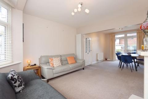 76 Ramsgill Drive, Ilford, IG2 7TP