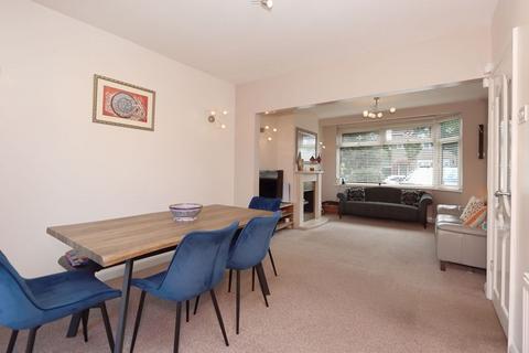 76 Ramsgill Drive, Ilford, IG2 7TP