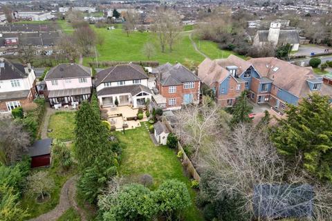 8 bedroom detached house for sale, Manor Road, Chigwell IG7