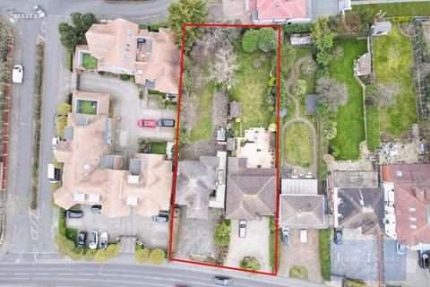 8 bedroom detached house for sale, Manor Road, Chigwell IG7