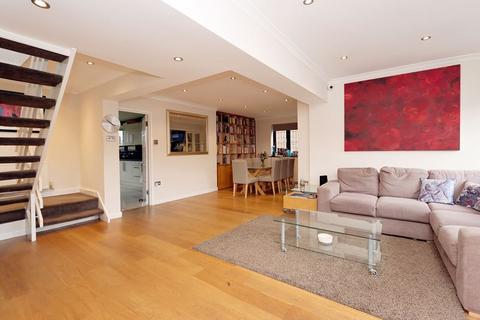 12 Great Owl Road, Chigwell, IG7 6AL