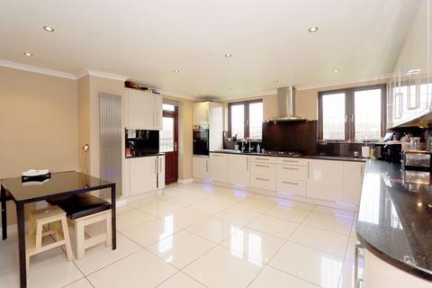12 Great Owl Road, Chigwell, IG7 6AL