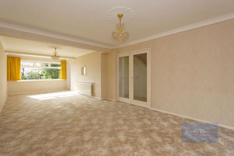 247 Manor Road, Chigwell, IG7 6HL